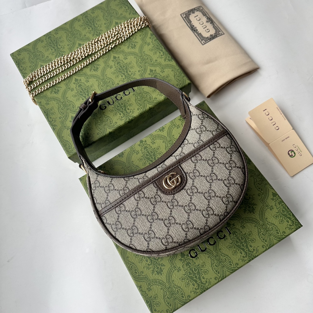 Gucci Hobo Bags